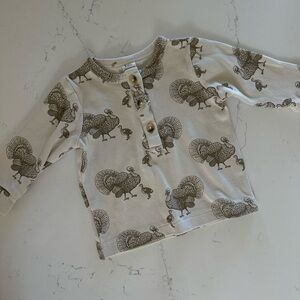 Kate Quinn Organic Cream Turkey Print Long-Sleeve Onesie, 6–12M, GUC